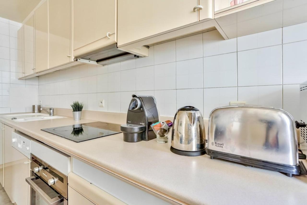 Appartement Quartier Arc De Triomphe Free Netflix Paris Eksteriør billede